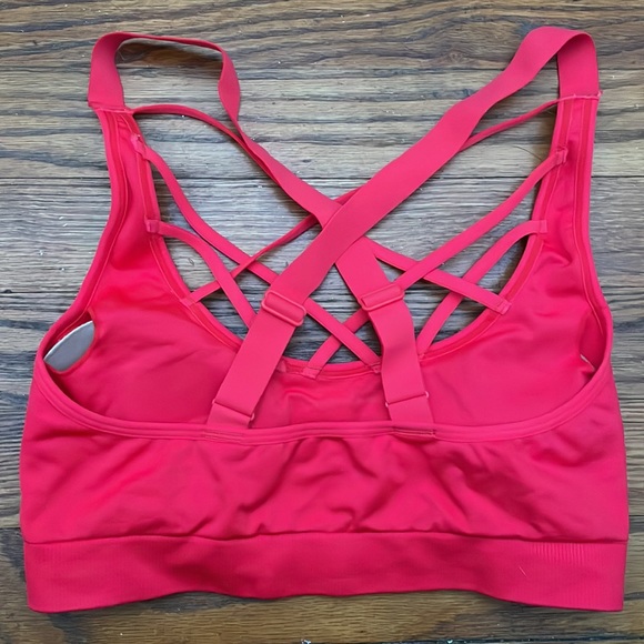Victorias Secret- Sports Bra - Picture 3 of 3